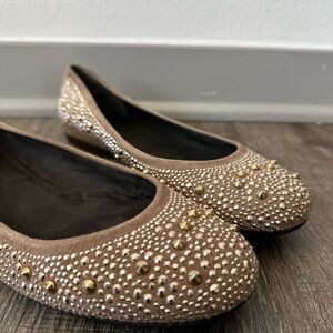 Stuart Weitzman Beige Studded Flats